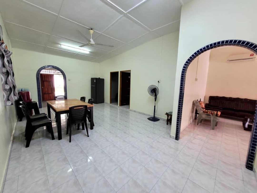 Pangkor Homestay Pekan Pangkor Стая снимка